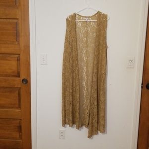 Lularoe  tan lace joy
